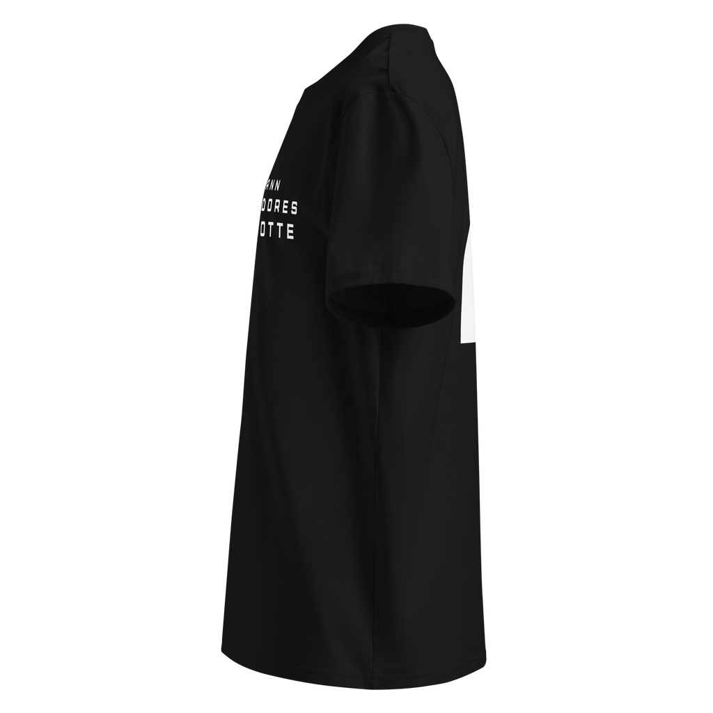 Left side view of Backheart T-shirt by Mann Adores Notte